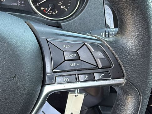 Used 2019 Nissan Rogue Sport S w/ Appearance Package AWD/4WD image 11