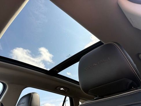 Used 2019 GMC Terrain Denali w/ Driver Alert Package II image 31