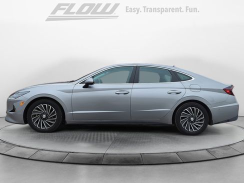 Certified 2023 Hyundai Sonata Limited w/ Cargo Package image 5