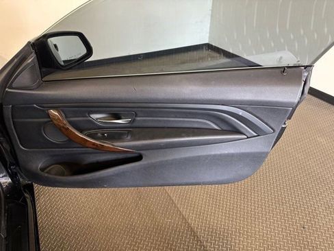 Used 2015 BMW 428i Convertible image 30