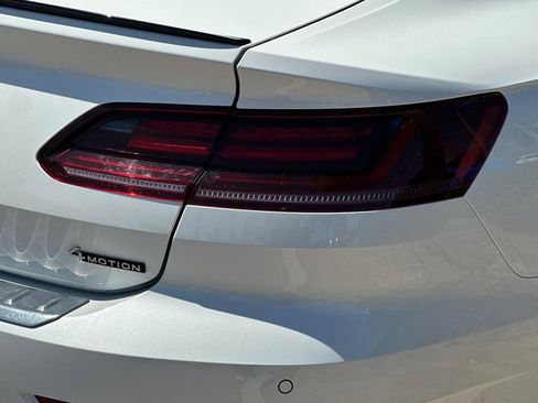 Used 2023 Volkswagen Arteon SEL AWD/4WD image 26