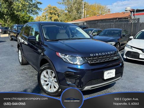 Used 2017 Land Rover Discovery Sport SE image 1
