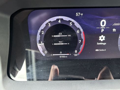 Used 2025 Toyota Tacoma TRD Sport AWD/4WD image 25