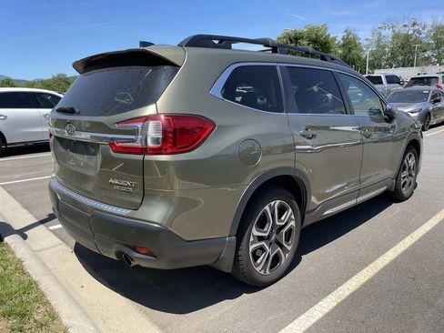 Used 2023 Subaru Ascent Limited w/ Technology Package AWD/4WD image 4
