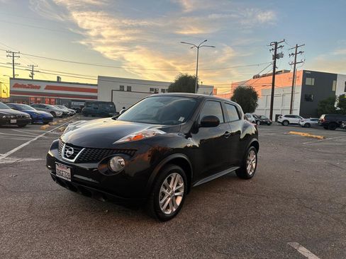 Used 2014 Nissan Juke S image 13