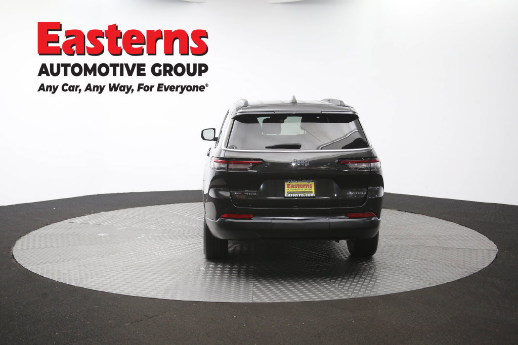 Used 2023 Jeep Grand Cherokee L Limited AWD/4WD image 40