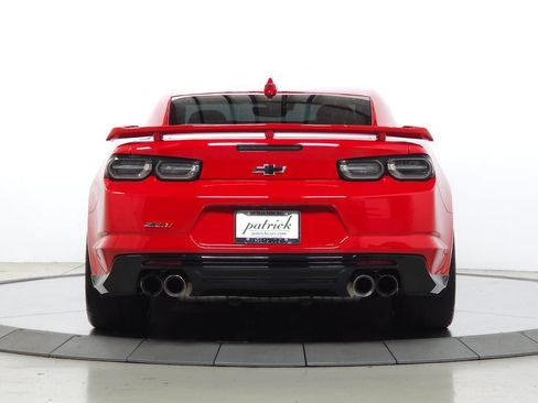 Used 2020 Chevrolet Camaro ZL1 RWD image 7
