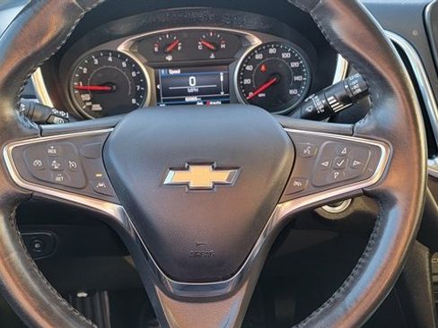 Used 2020 Chevrolet Equinox LT image 15