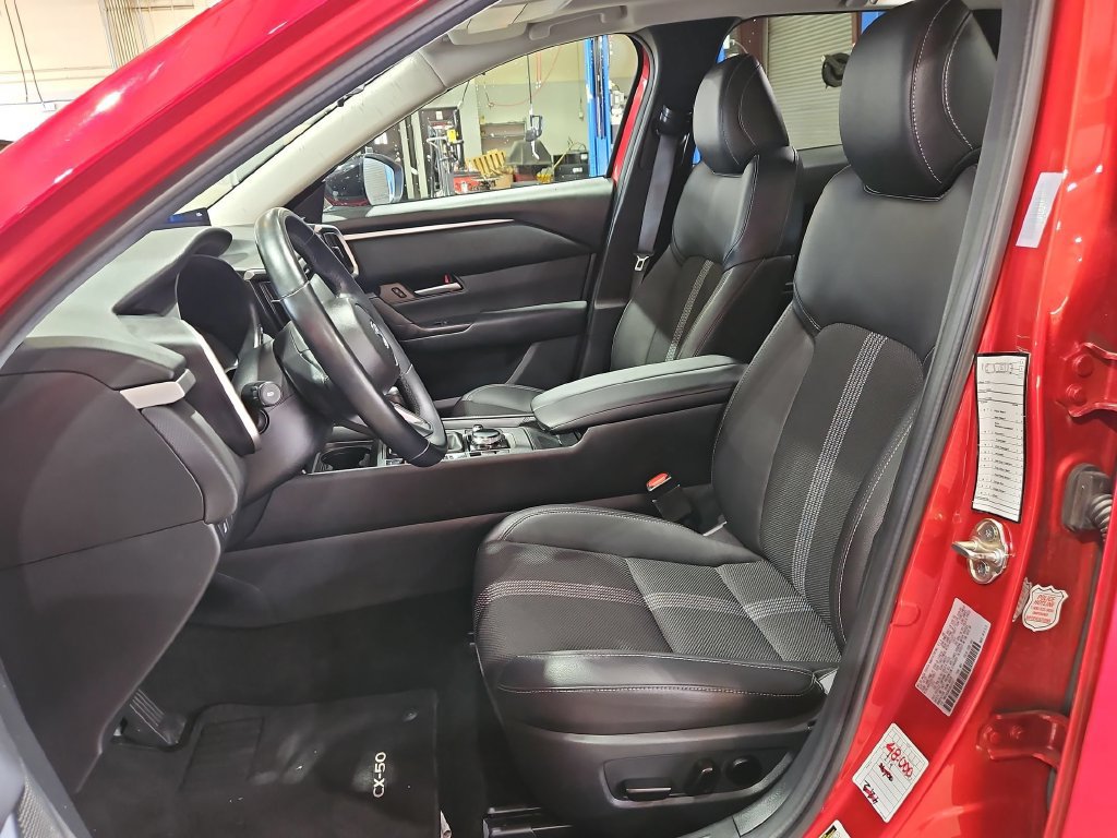 Used 2025 MAZDA CX-50 AWD 2.5 S w/ Premium Package image 25