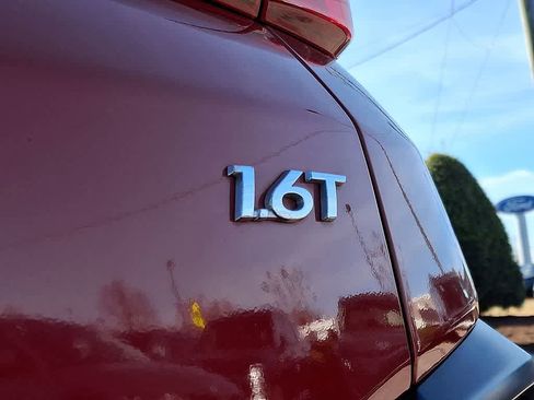 Used 2021 Hyundai Kona Limited w/ Cargo Package image 32