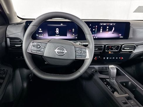 New 2026 Nissan Sentra SV FWD image 20
