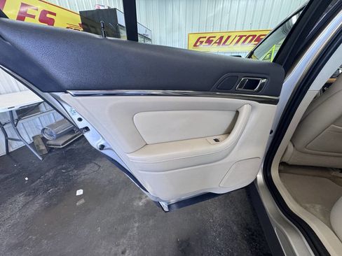 Used 2011 Lincoln MKS w/ 101A Rapid Spec Order Code FWD image 28