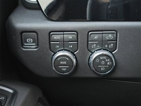 New 2026 GMC Sierra 1500 Elevation w/ Elevation Premium Package image 17