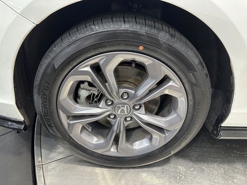 Certified 2023 Honda Accord EX-L image 9