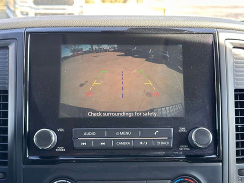 Used 2023 Nissan Titan SV image 28