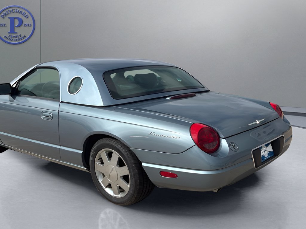 Used 2005 Ford Thunderbird RWD image 8