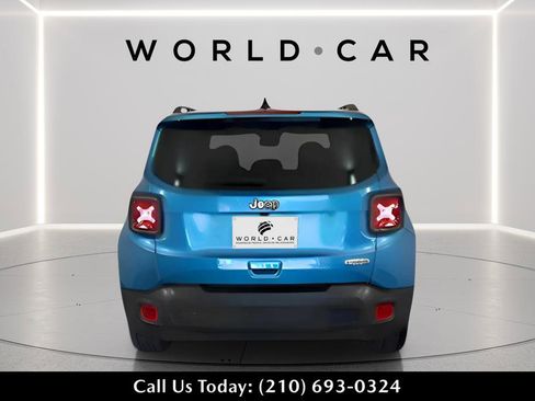 Used 2019 Jeep Renegade Latitude image 6