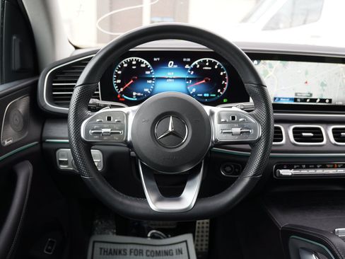 Used 2023 Mercedes-Benz GLS 580 4MATIC image 17