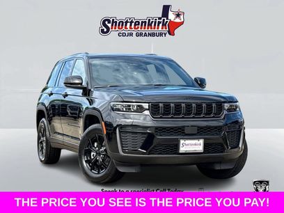 New 2026 Jeep Grand Cherokee Altitude