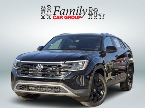 New 2026 Volkswagen Atlas Cross Sport SE FWD image 1