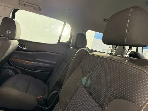 Used 2020 GMC Acadia SLE w/ Driver Convenience Package FWD image 13