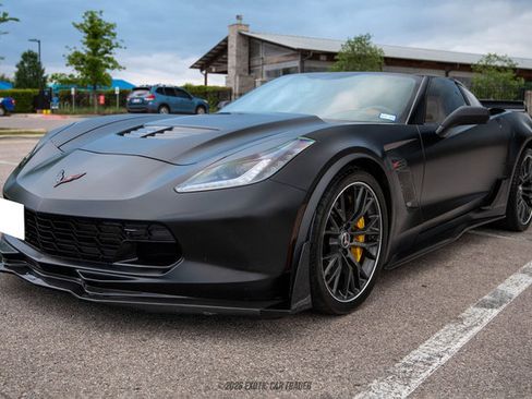 Used 2016 Chevrolet Corvette Z06 w/ 3LZ Preferred Equipment Group RWD image 14