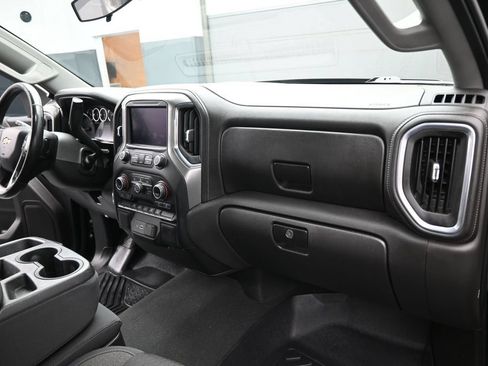 Used 2021 Chevrolet Silverado 1500 LT w/ Z71 Off-Road Package AWD/4WD image 27