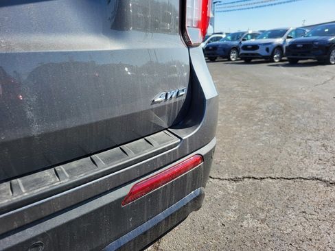 New 2026 Ford Explorer ST-Line w/ ST-Line Street Pack image 11
