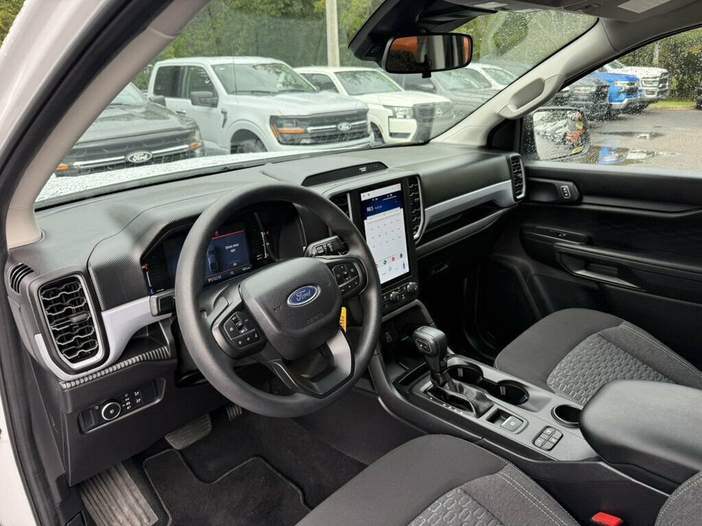 Used 2025 Ford Ranger XL w/ Trailer Tow Package RWD image 3