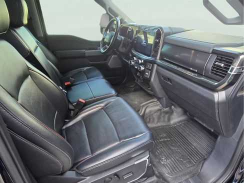 Used 2024 Ford F350 Lariat w/ Sport Appearance Package image 28