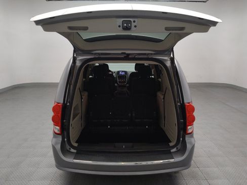 Used 2019 Dodge Grand Caravan SE w/ UConnect Hands-Free Group FWD image 29