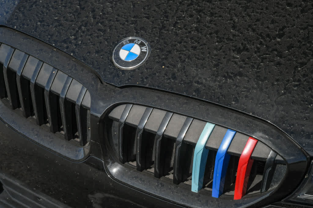 Used 2022 BMW 330i Sedan RWD image 5