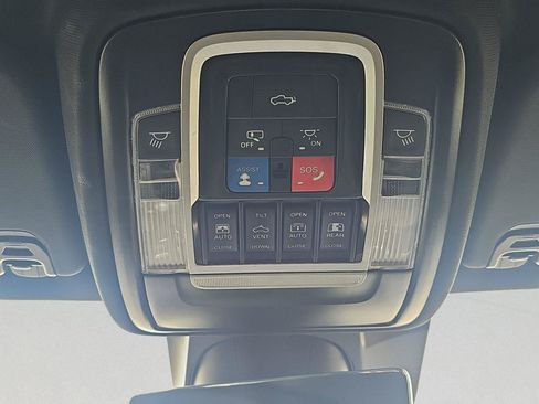 Used 2023 RAM 1500 Limited AWD/4WD image 24