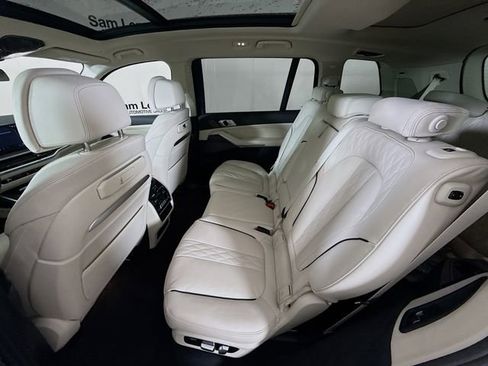 New 2026 BMW X7 xDrive40i image 25