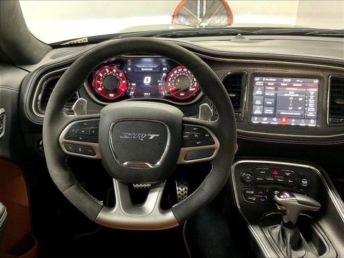 Used 2023 Dodge Challenger SRT Hellcat image 8