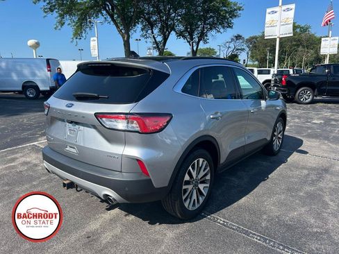 Used 2022 Ford Escape Titanium w/ Class II Trailer Tow Package AWD/4WD image 5