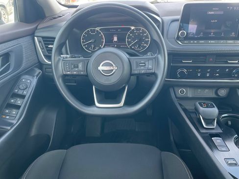 Certified 2023 Nissan Rogue S FWD image 13