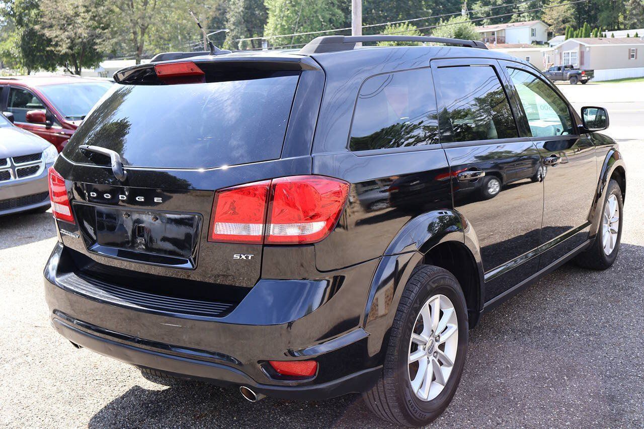 Used 2014 Dodge Journey SXT w/ Flexible Seating Group FWD image 8