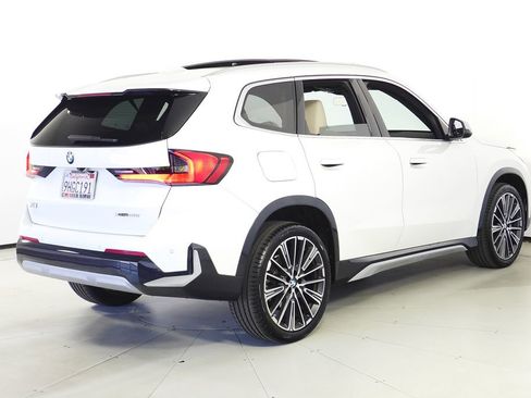 Certified 2023 BMW X1 xDrive28i w/ Convenience Package AWD/4WD image 7