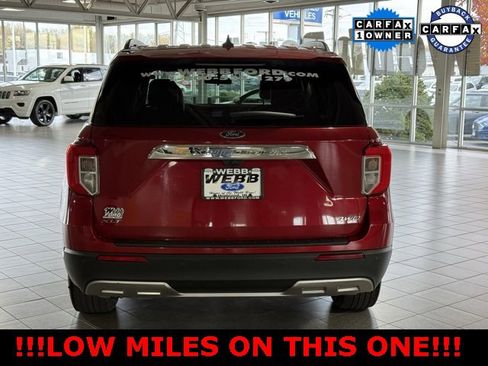 Used 2022 Ford Explorer XLT w/ Equipment Group 202A image 7