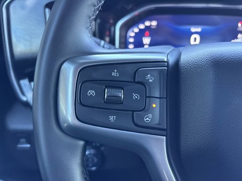 Used 2024 Chevrolet Silverado 2500 LTZ w/ LTZ Convenience Package image 35