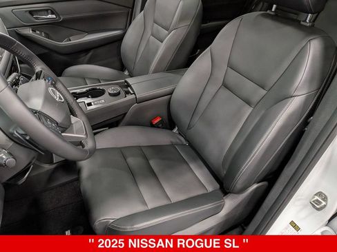 Certified 2025 Nissan Rogue SL w/ SL Premium Package AWD/4WD image 14
