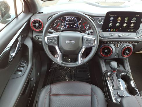 Used 2025 Chevrolet Blazer RS AWD/4WD image 6