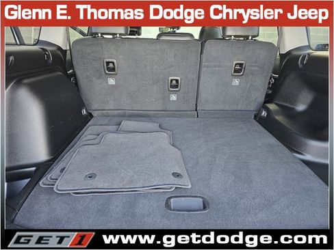 Certified 2023 Jeep Grand Cherokee Limited w/ Luxury Tech Group II image 28