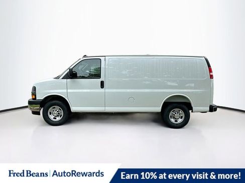 New 2025 Chevrolet Express 3500 WT w/ Chrome Appearance Package image 3
