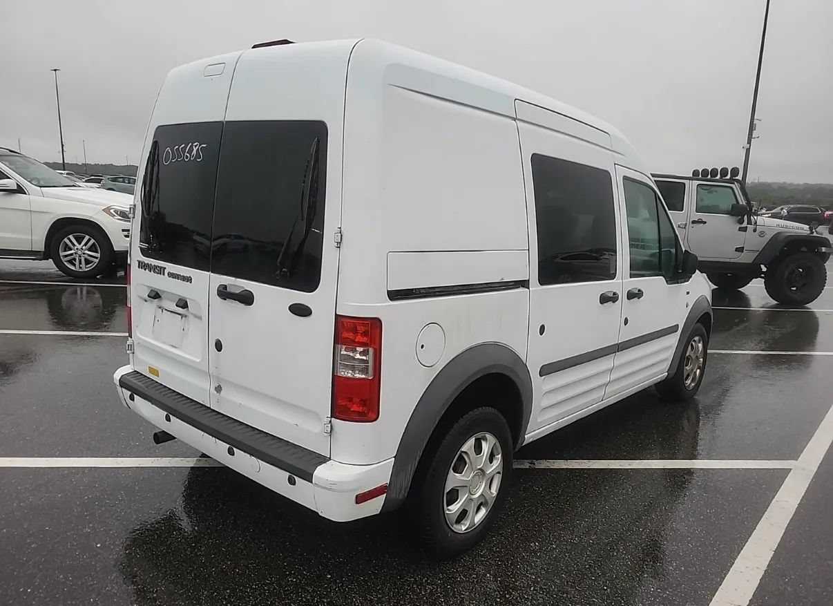 Used 2011 Ford Transit Connect XLT FWD image 3