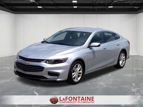 Certified 2017 Chevrolet Malibu LT FWD image 1