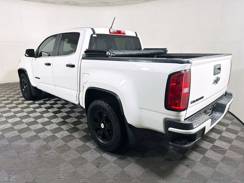 Used 2018 Chevrolet Colorado W/T w/ WT Convenience Package RWD image 5
