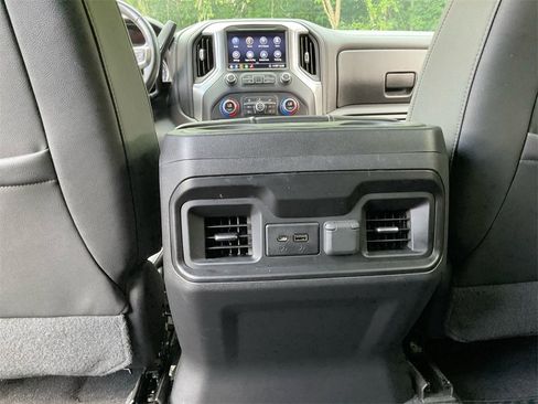Used 2020 Chevrolet Silverado 1500 LT Trail Boss image 22
