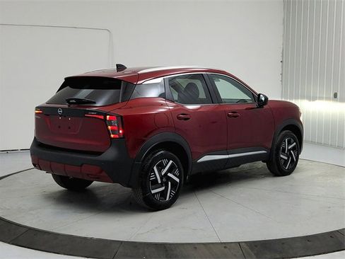 New 2026 Nissan Kicks SV w/ SV Premium Package image 7